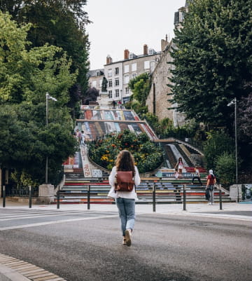Balade dans les rues de Blois Escalier Denis Papin ©French Wanderers