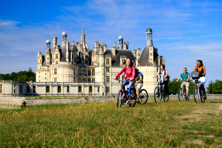 Cyclotourisme balade à vélo au Château de Chambord